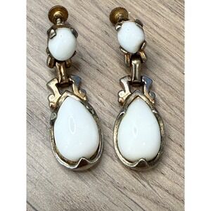 Vintage 1950s Barclay White Milk Glass Teardrop Dangle Screw Back Earrings